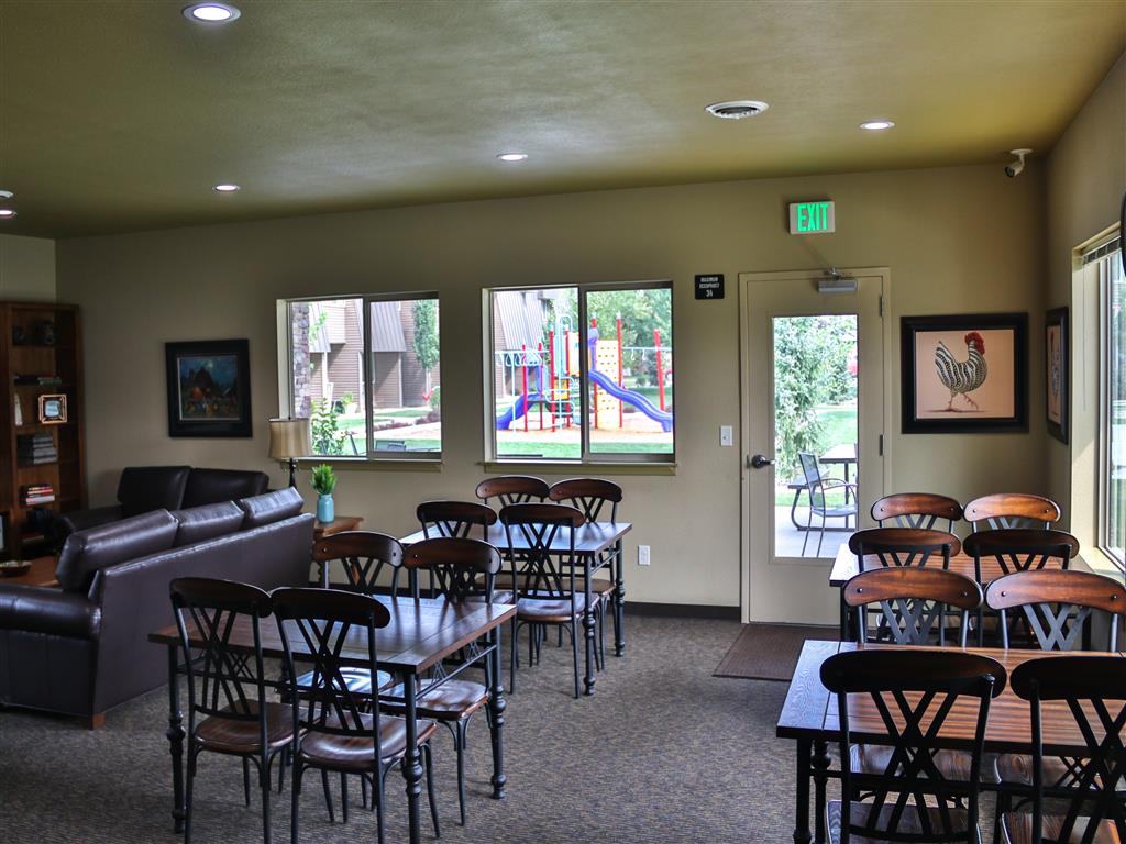 Gallery Photo 63