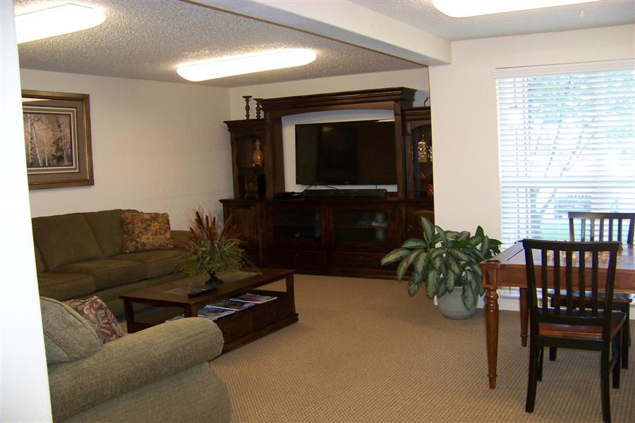 Gallery Photo 16