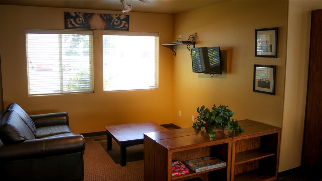 Gallery Photo 38