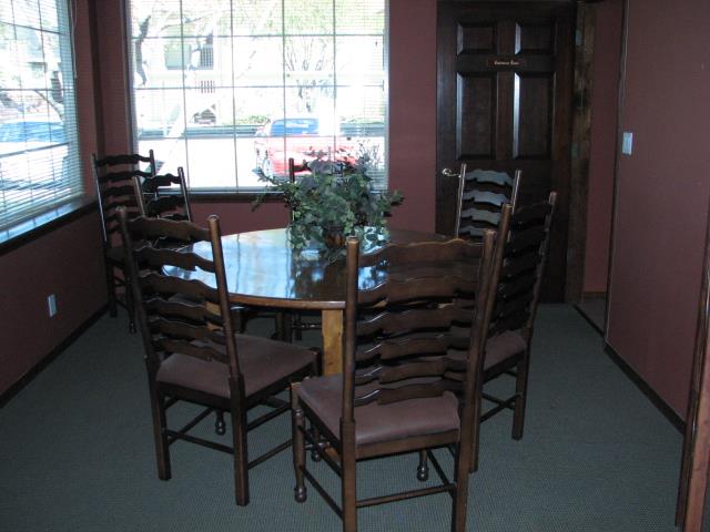 Gallery Photo 10