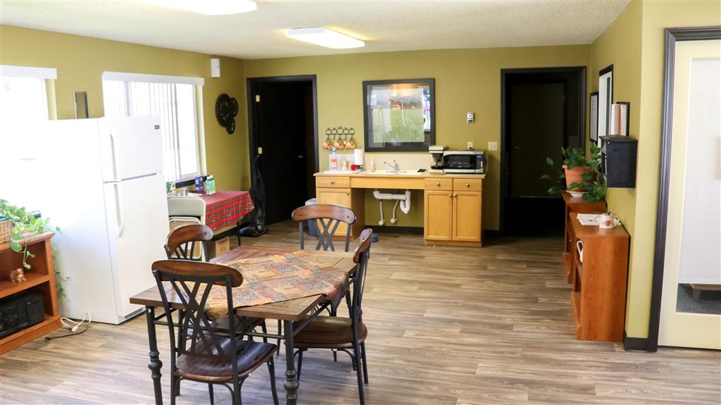 Gallery Photo 48