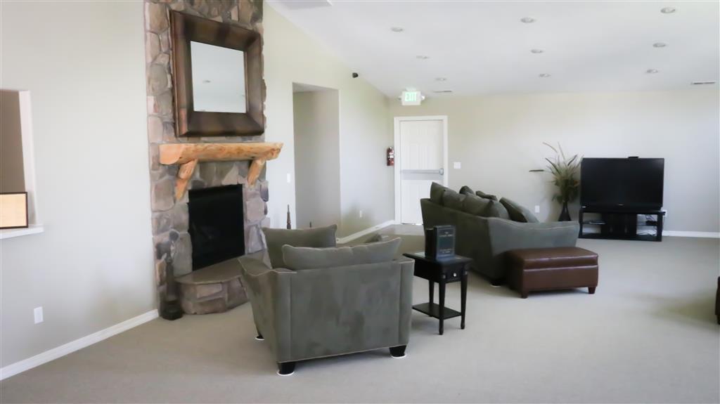 Gallery Photo 48