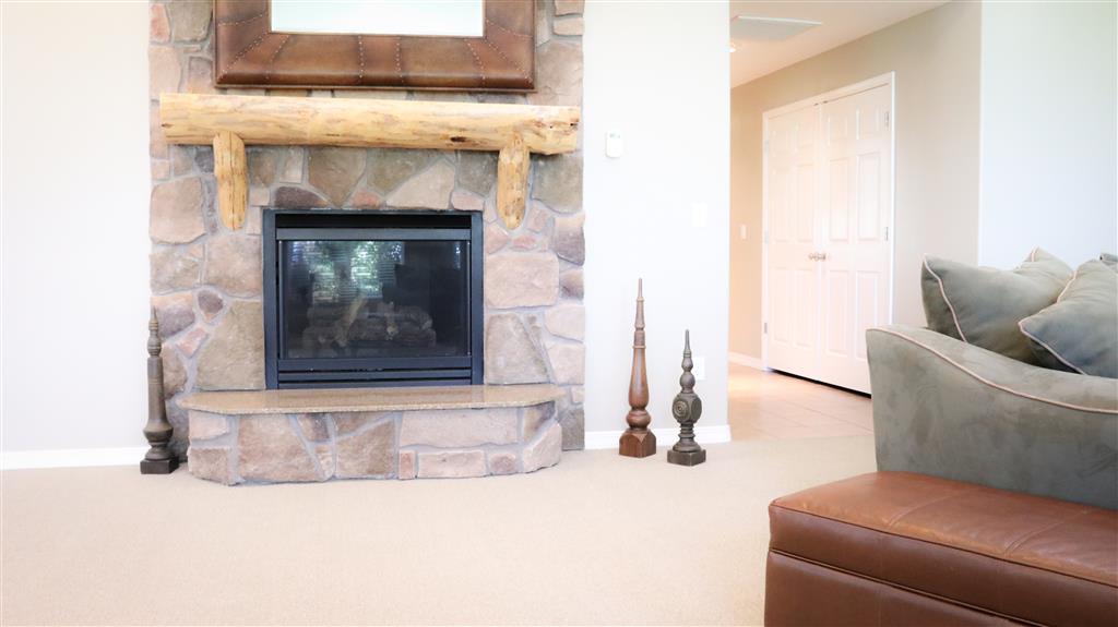 Gallery Photo 53
