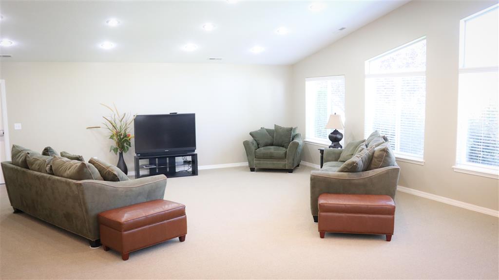 Gallery Photo 55