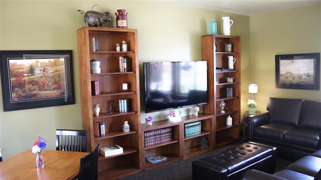 Gallery Photo 37