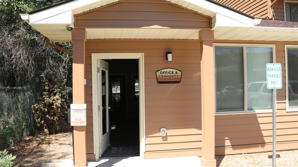 Gallery Photo 10