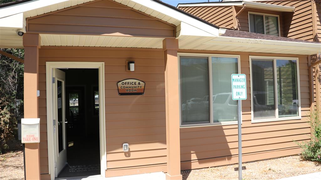 Gallery Photo 11