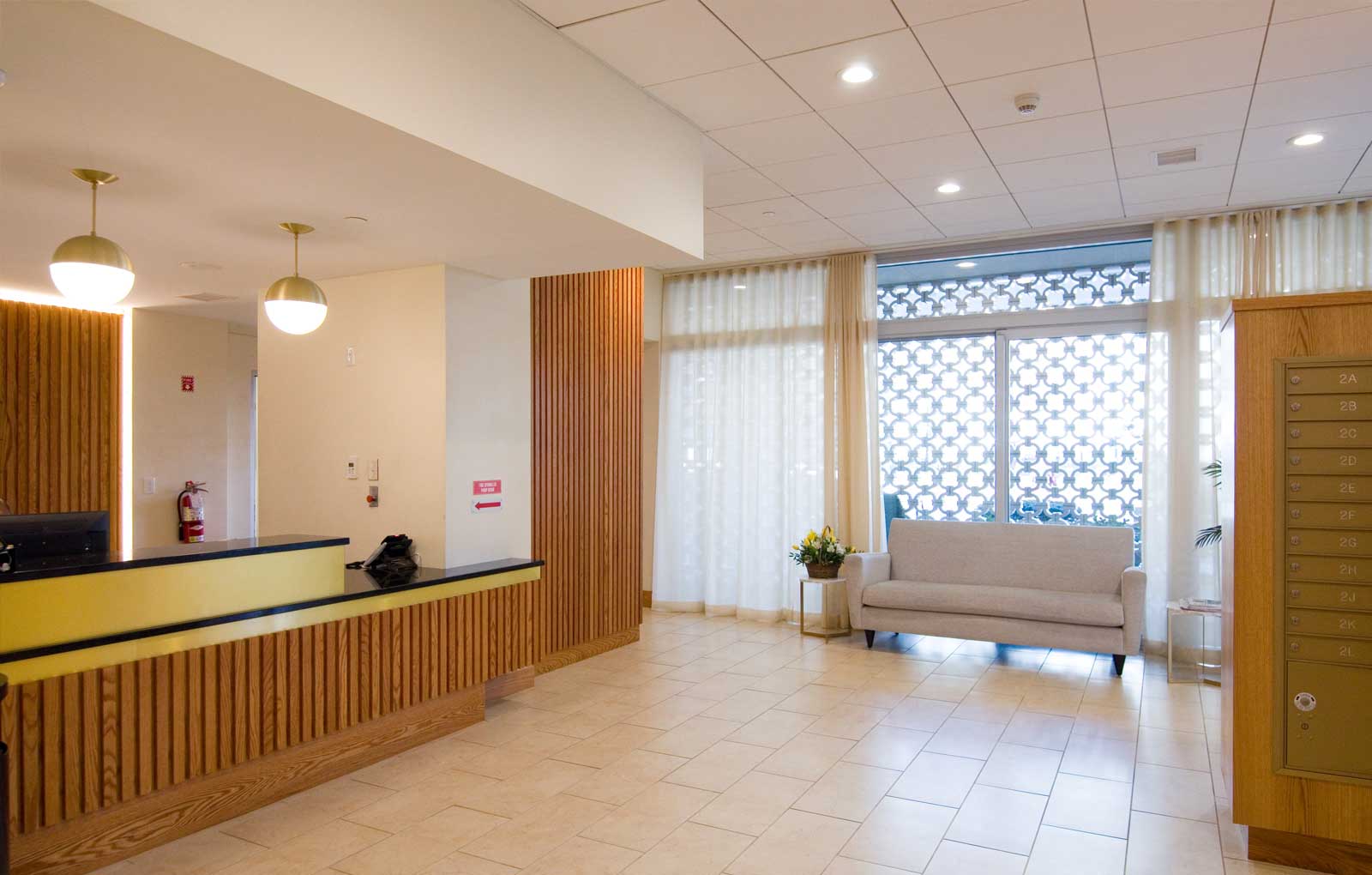 Entrance lobby and reception