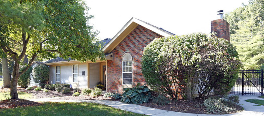 Oakwood Apartments Townhomes Apartments In Toledo Oh