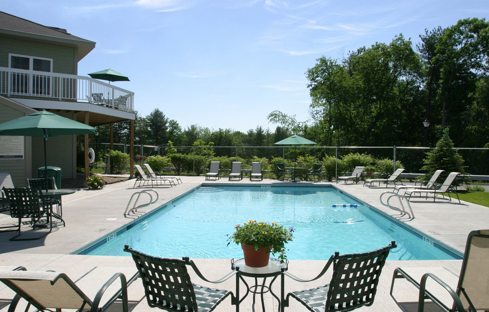 Hooksett, NH Apartments Windsor Terrace