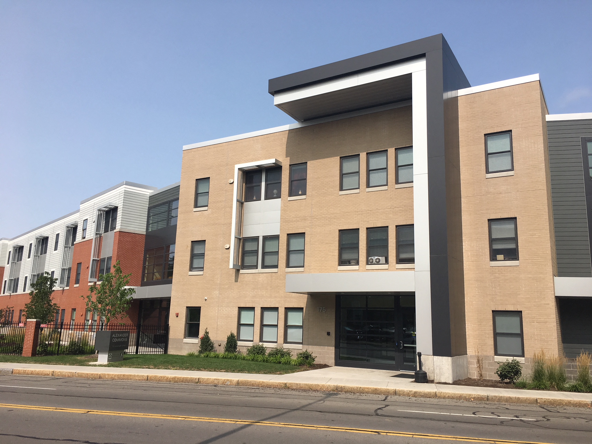 Alexander Commons Apartments 175 Alexander Street Rochester Ny Rentcafe