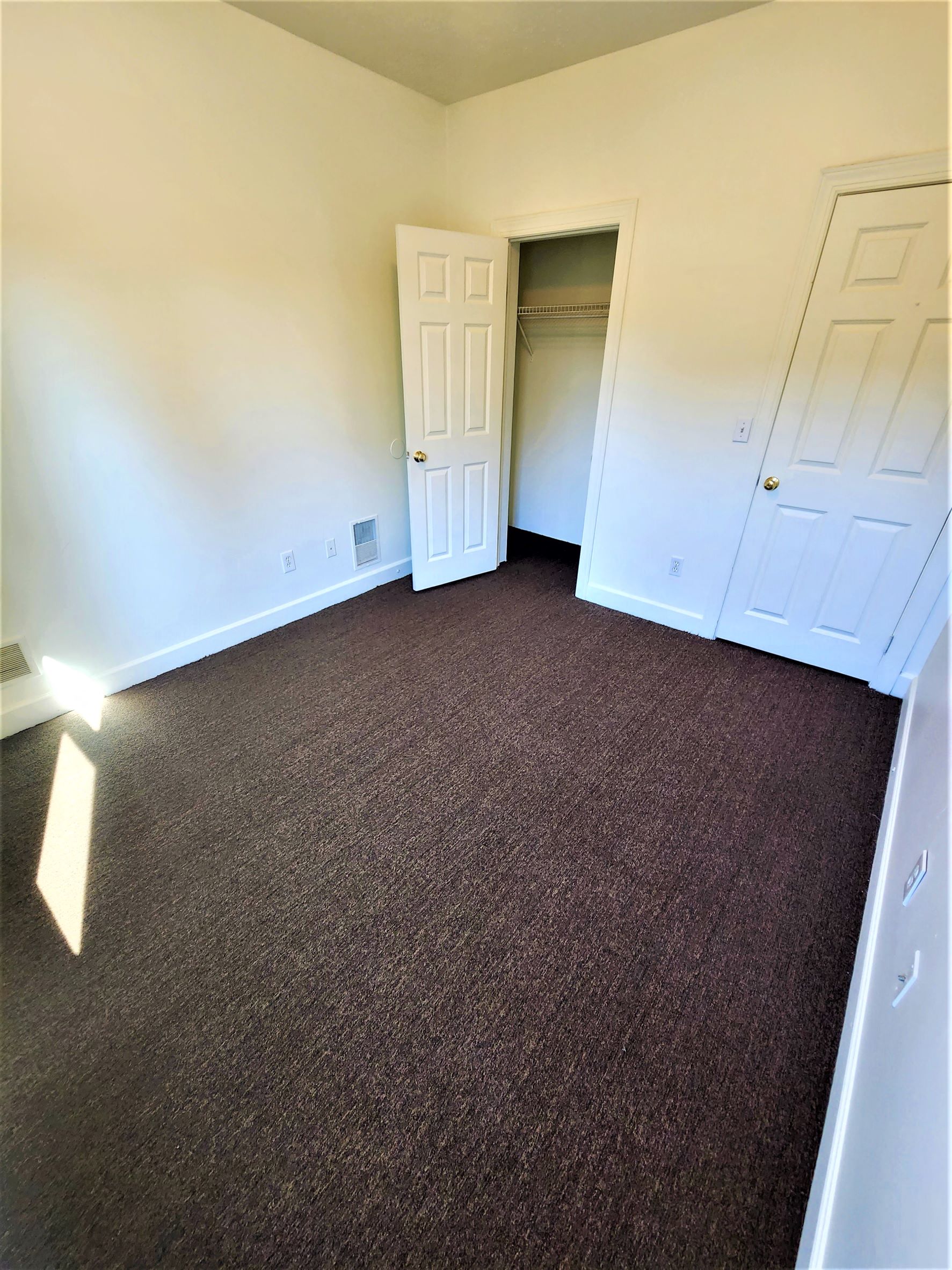 Gallery Photo 6