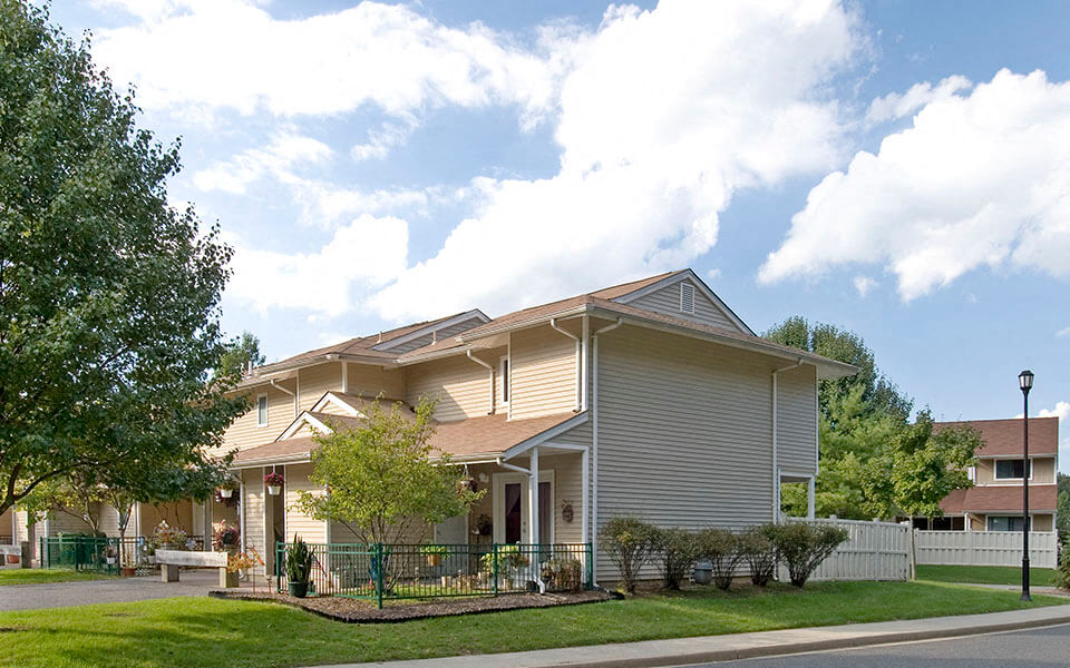 NWS Earle Homes Family Housing at NWS Earle, NJ Photos