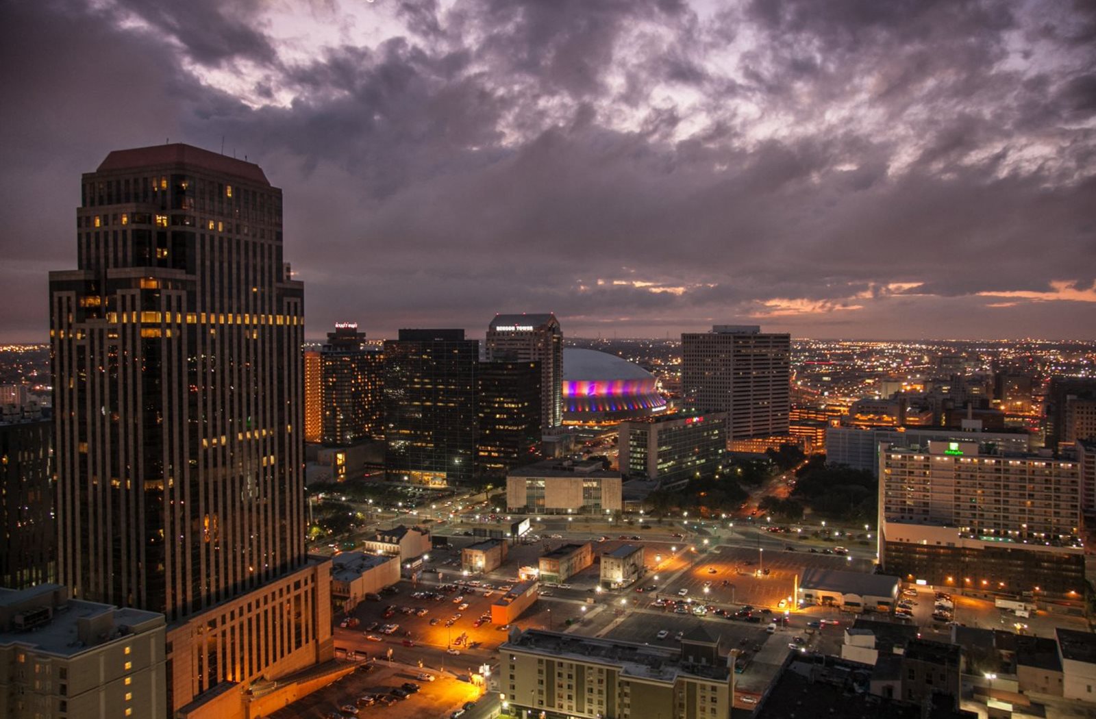 Hibernia Tower Apartments Apartments in New Orleans, LA RENTCafe
