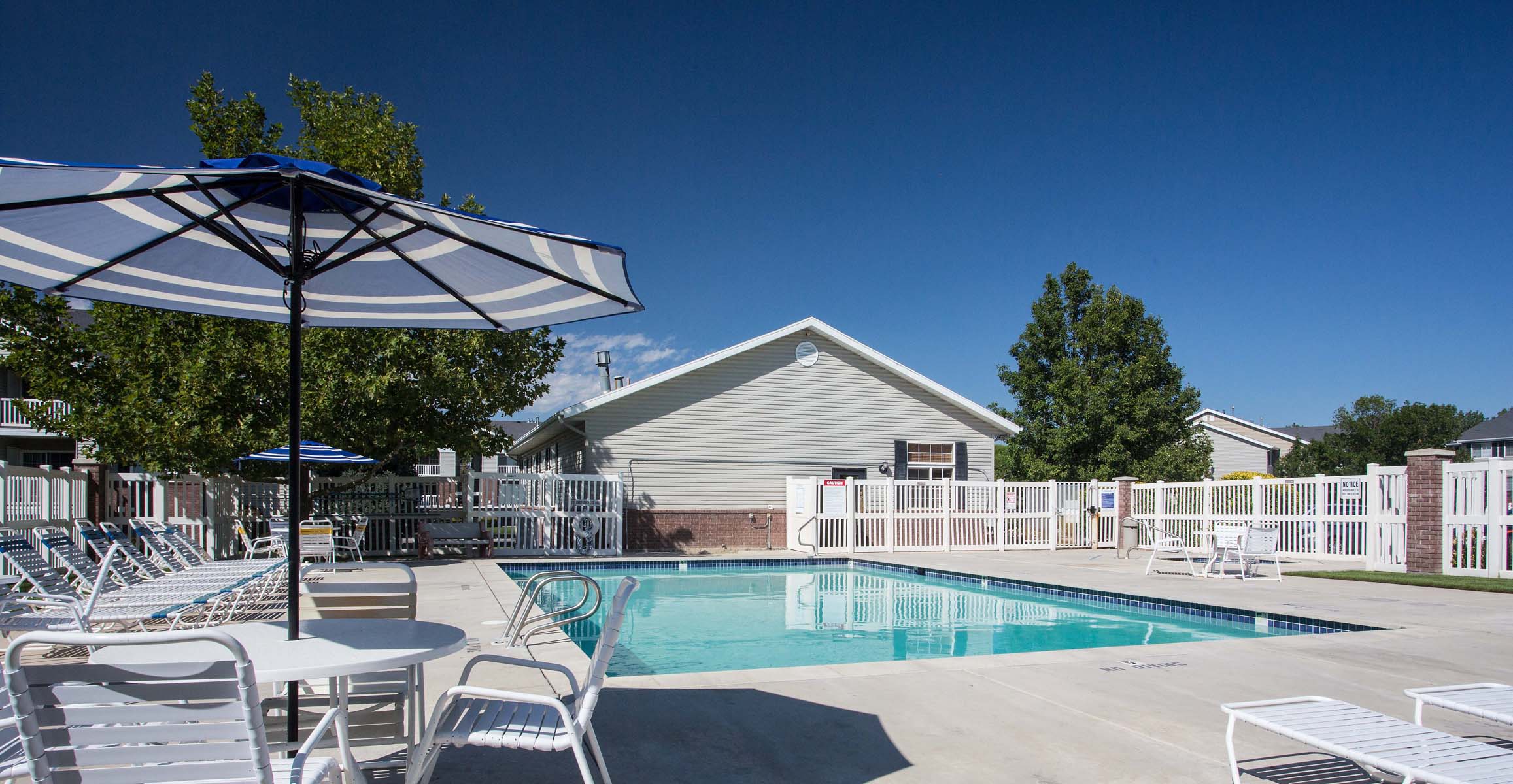 Bridgeside Landing Apartments in Taylorsville, UT