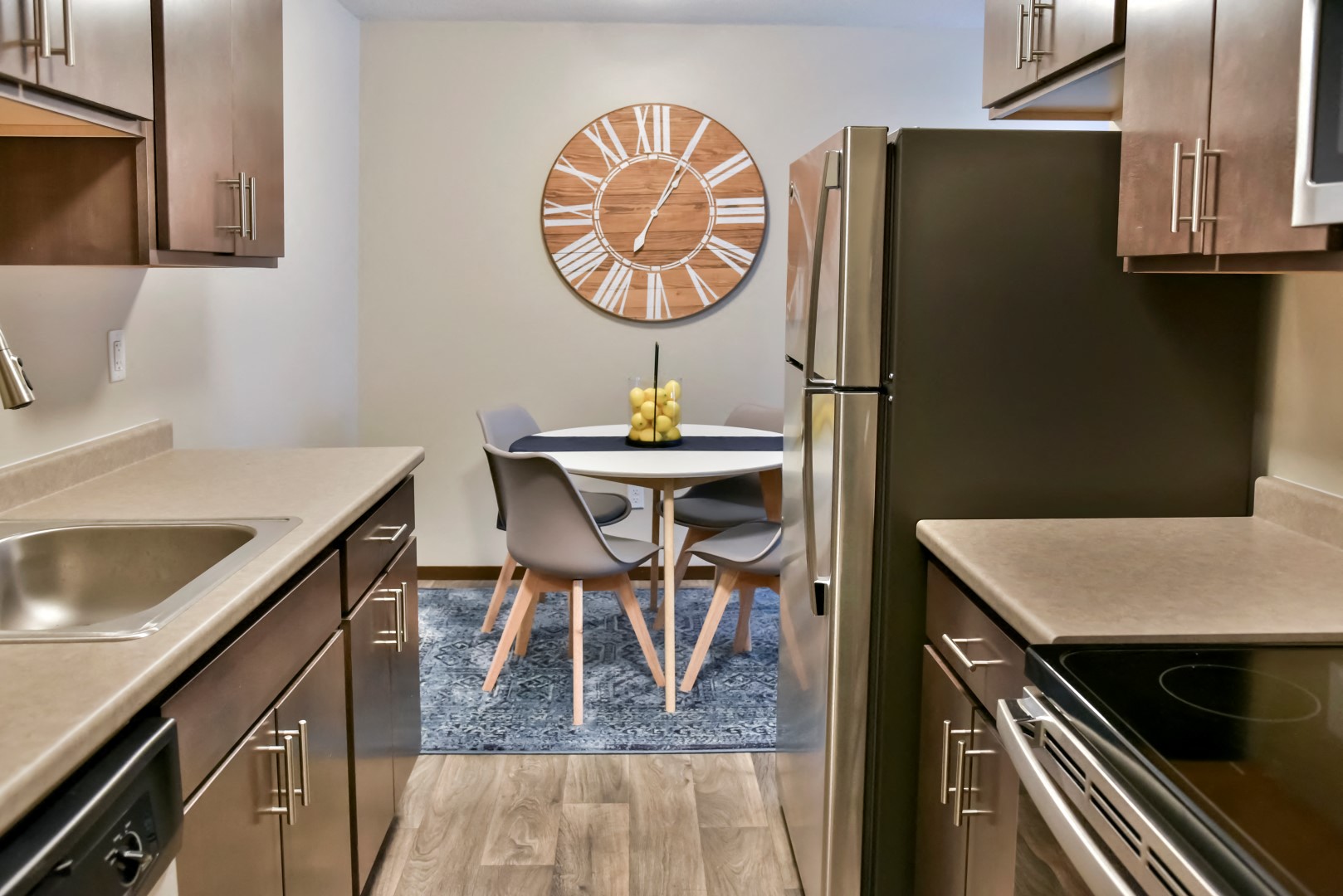 Oakdale Apartments Apartments in West Saint Paul, MN