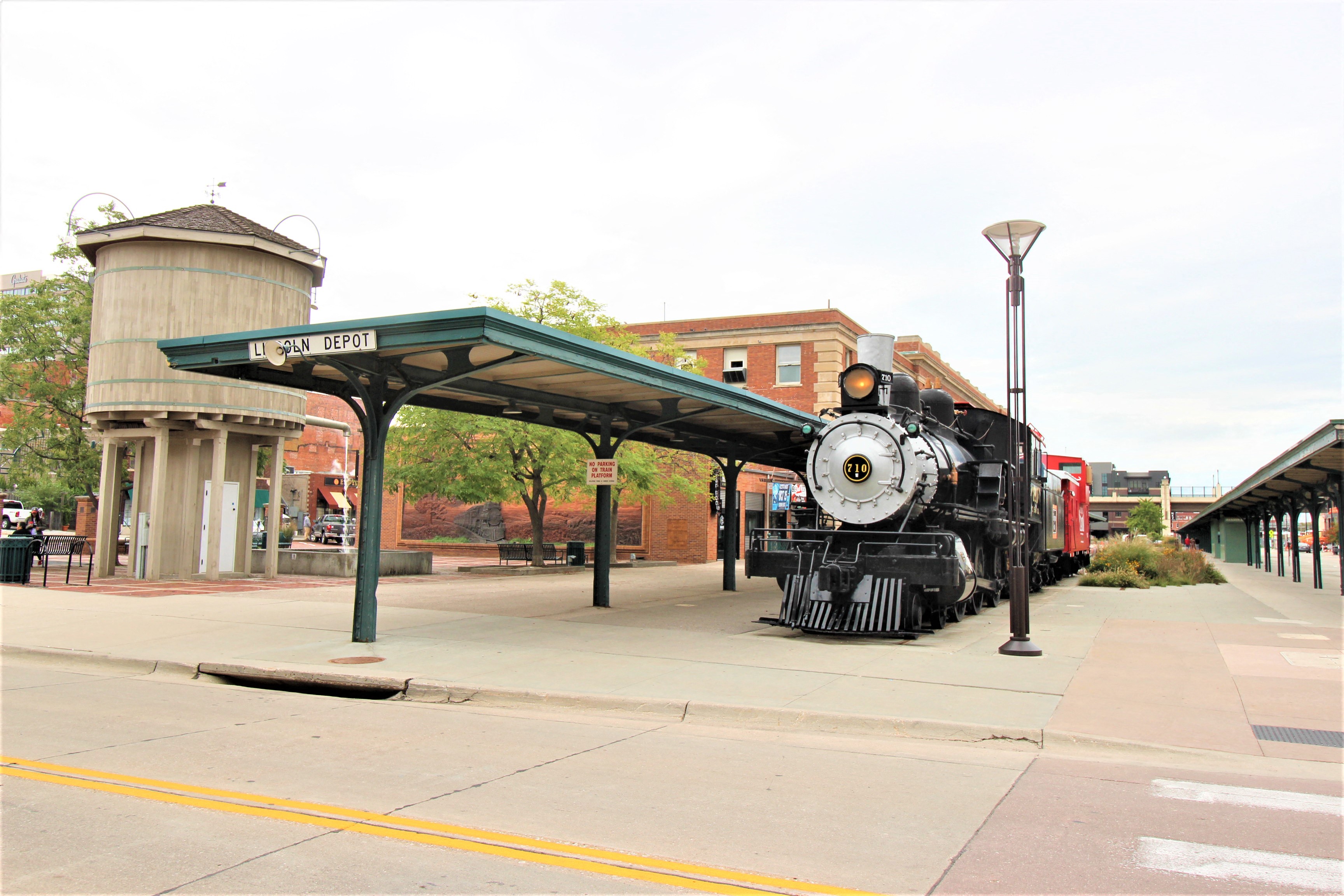 Arena Lofts Apartments in Lincoln, NE