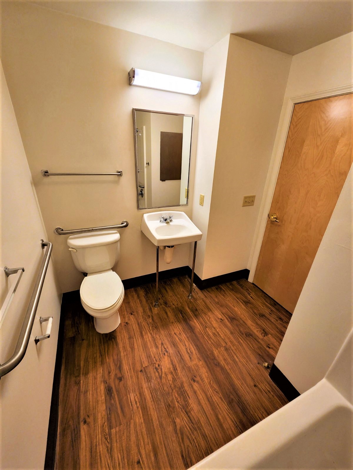 Gallery Photo 6