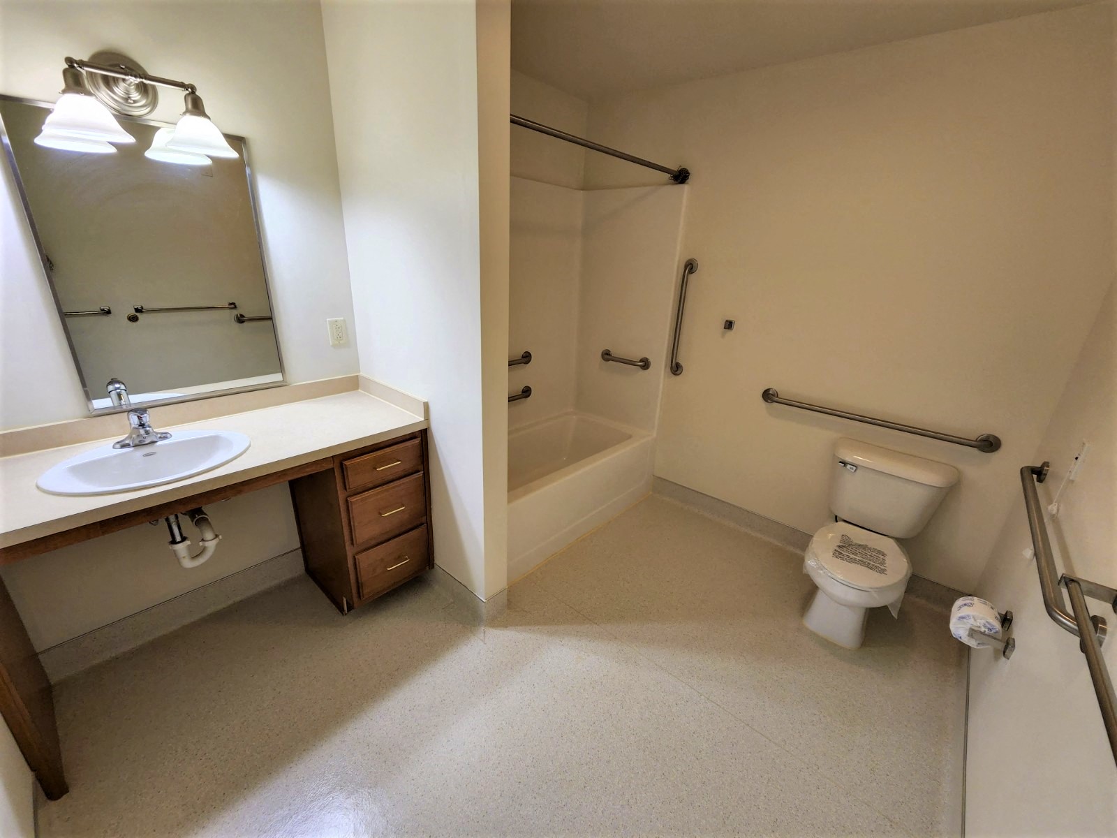 Gallery Photo 7