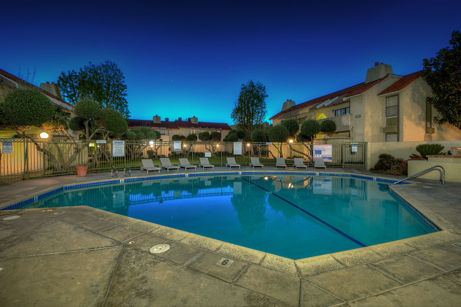 LA COSTA Apartments in Fullerton, CA RENTCafe