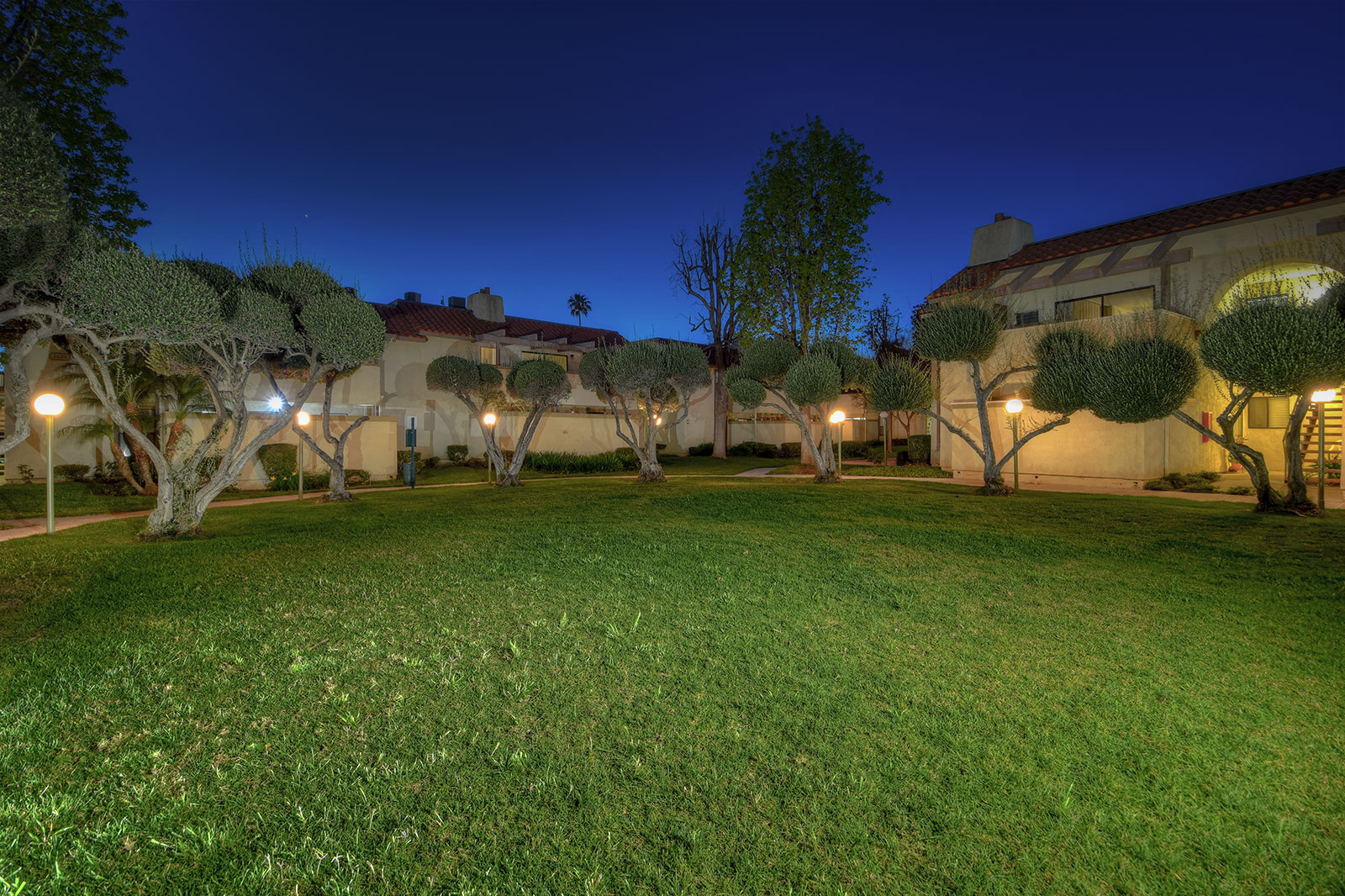 LA COSTA Apartments in Fullerton, CA RENTCafe