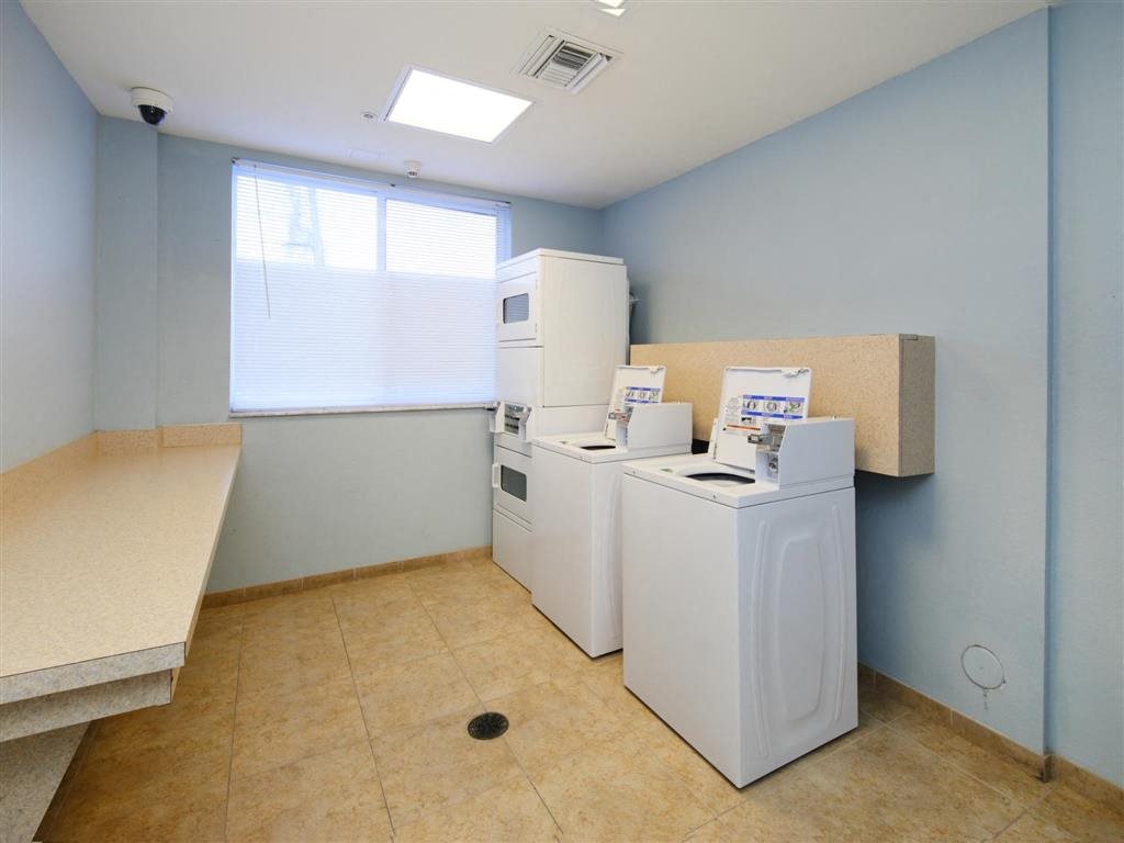 Gallery Photo 25