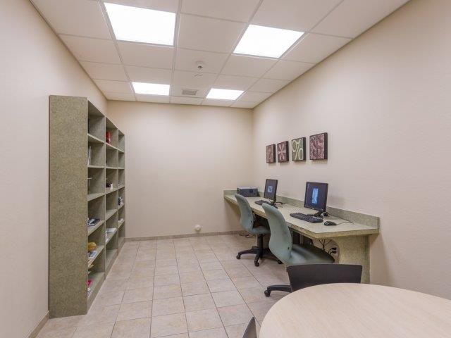 Gallery Photo 12