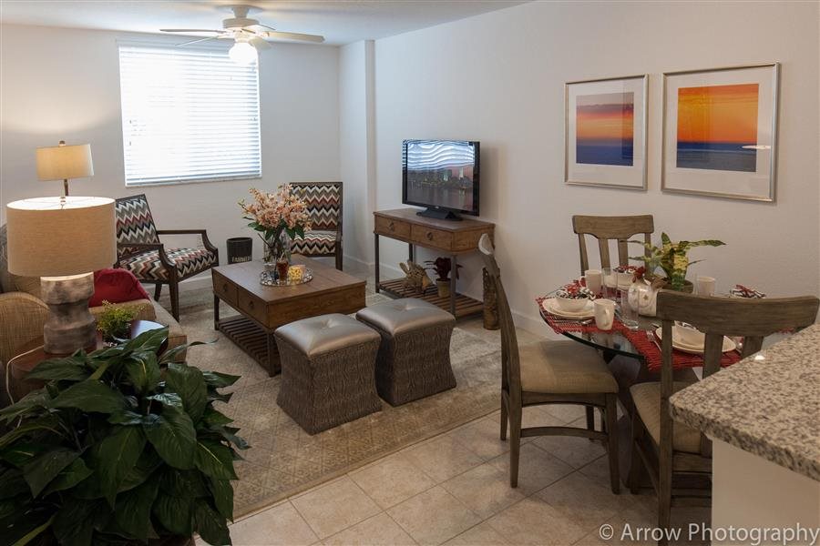 Gallery Photo 14