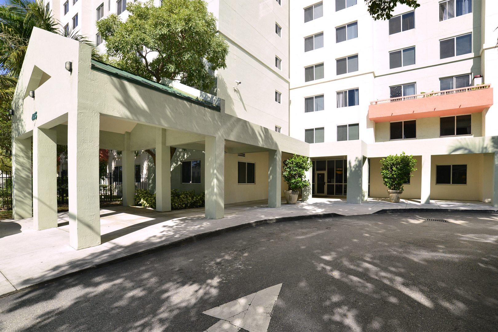 Miami River Park Apartments in Miami, FL