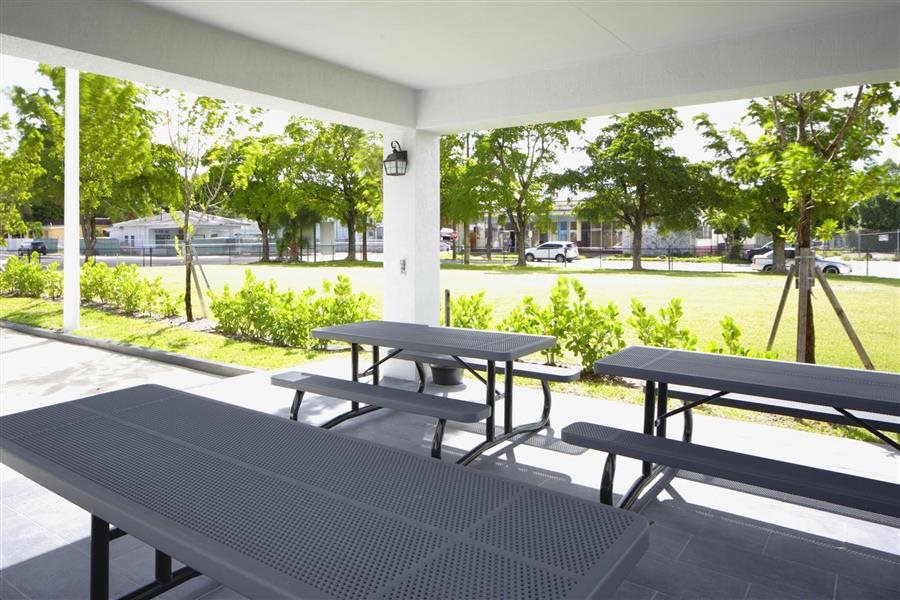 Gallery Photo 13