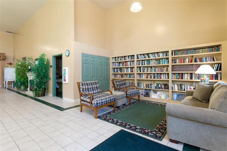 Gallery Photo 12