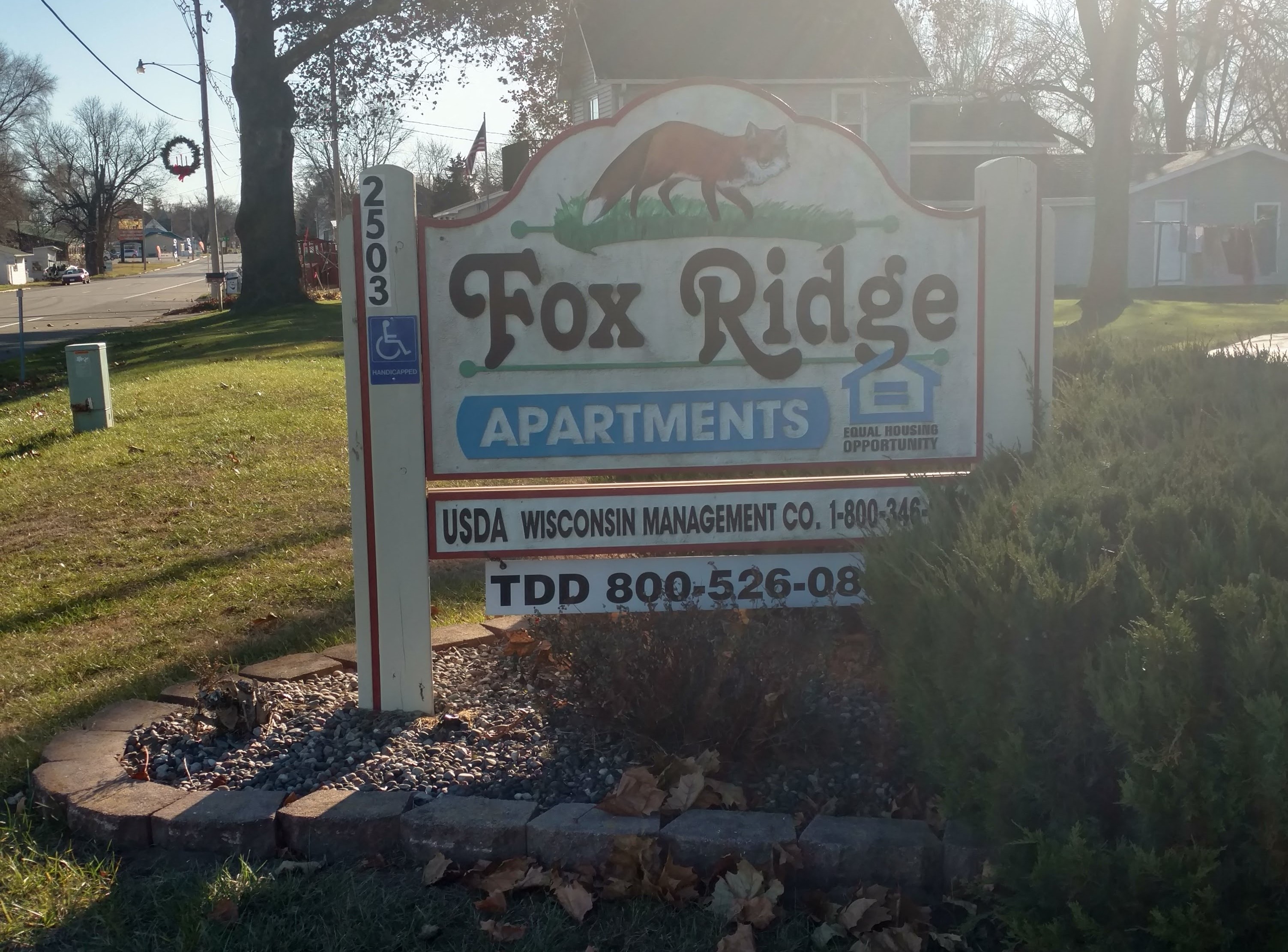 Photos and Video of Fox Ridge Apartments in Thomson, IL