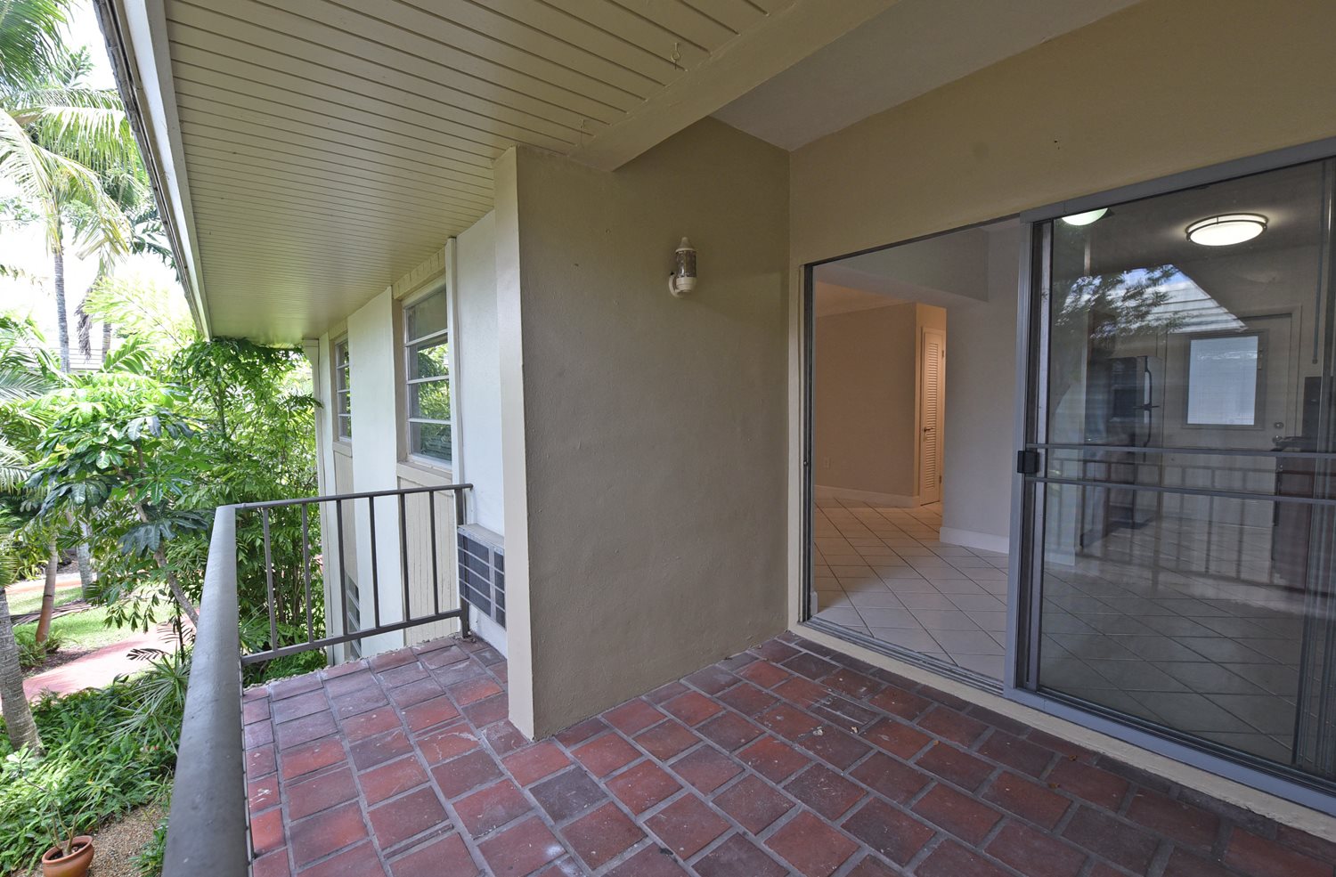 Gallery Photo 14