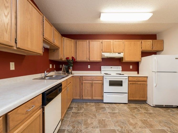 Fairview Apartments | 3 Bedroom-Kitchen-Dining