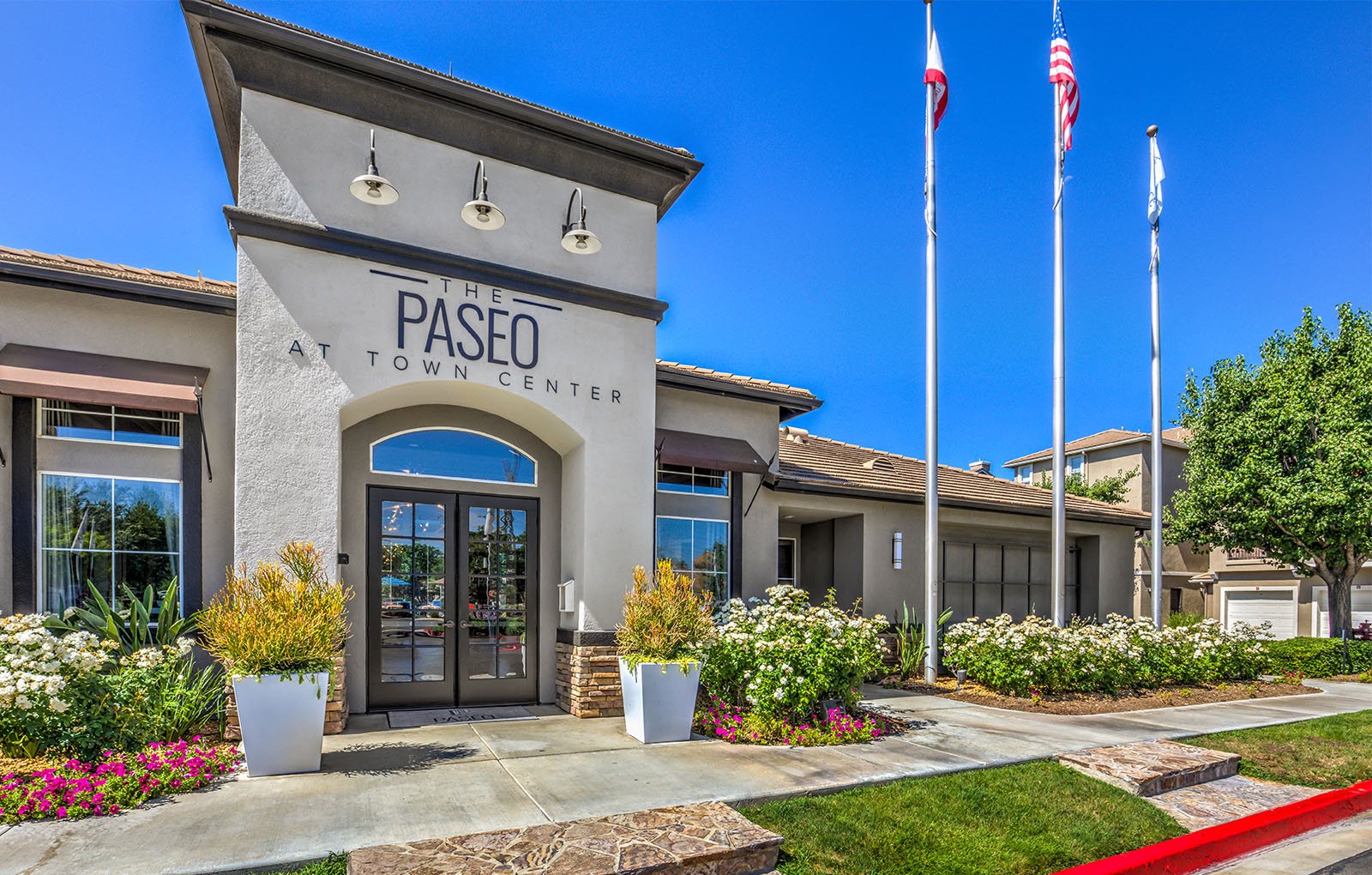 Apartments in Valencia For Rent The Paseo at Town Center