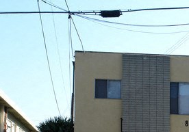 821-825 Victor Ave.