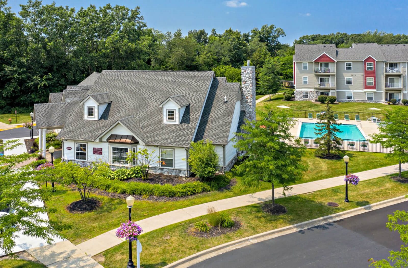 Fairfield Apartments Apartments & Condos in Fenton, MI