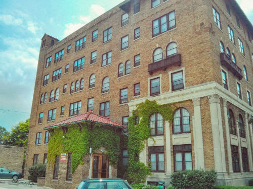 Casanova Apartments
