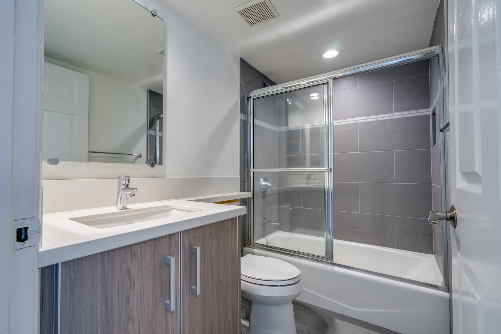 Rose Flower by Wiseman Apartments in Los Angeles, CA RENTCafe