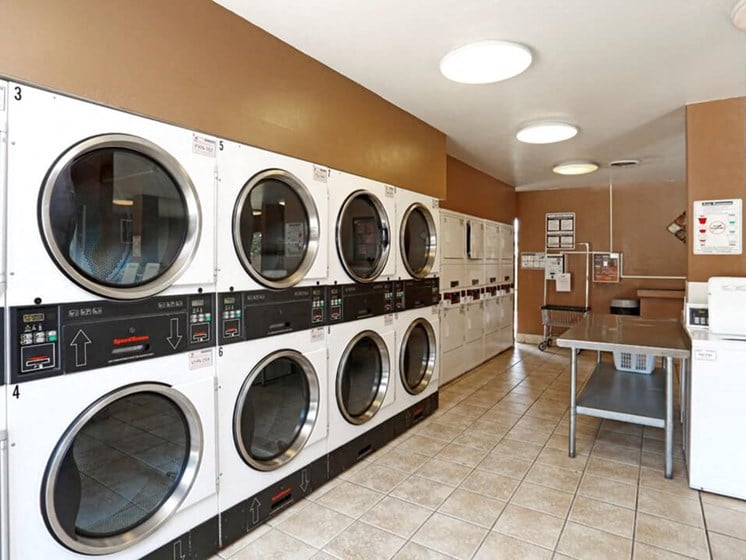 Onsite laundry facility at the Gates of Rochester Apartments