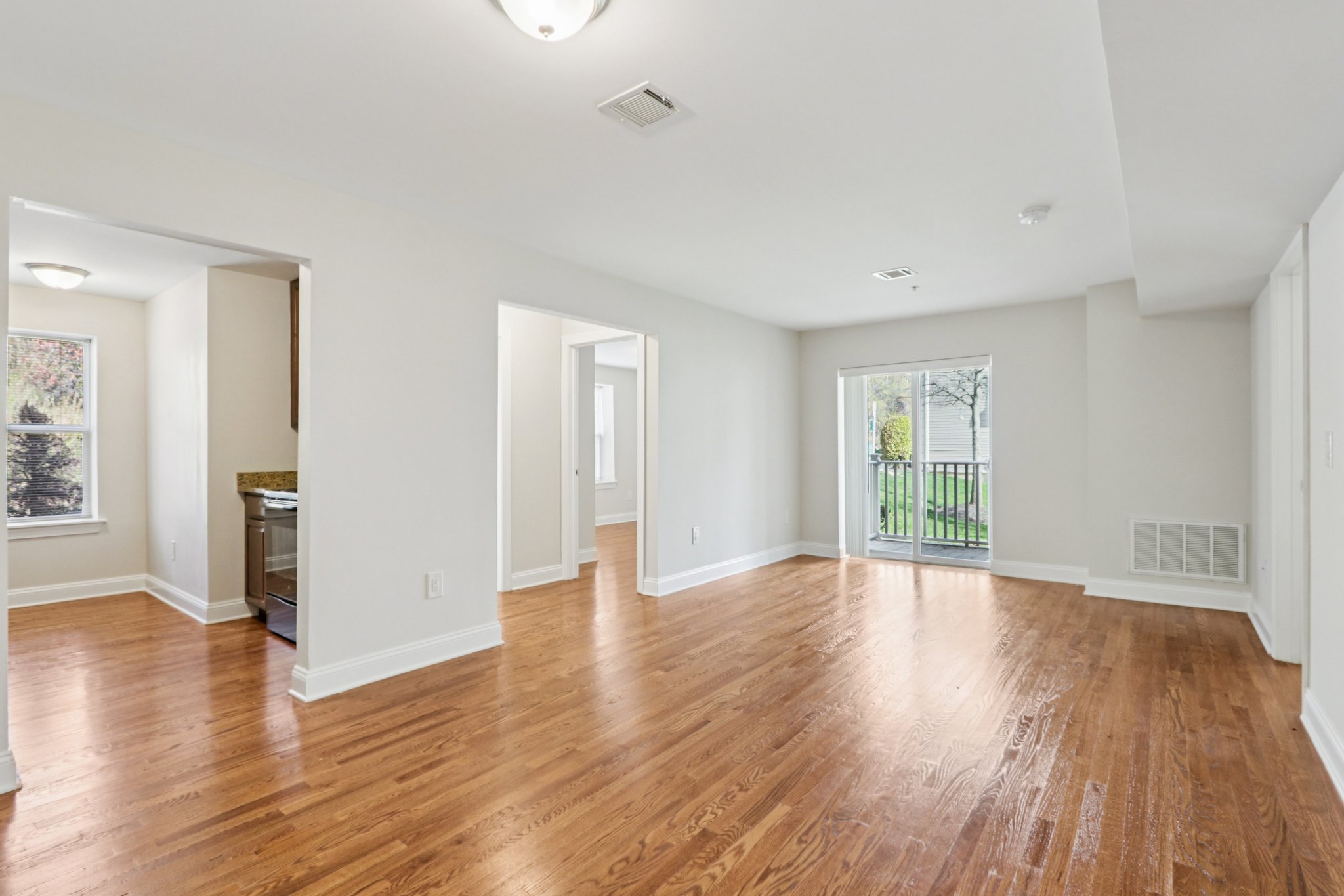 Gallery Photo 29