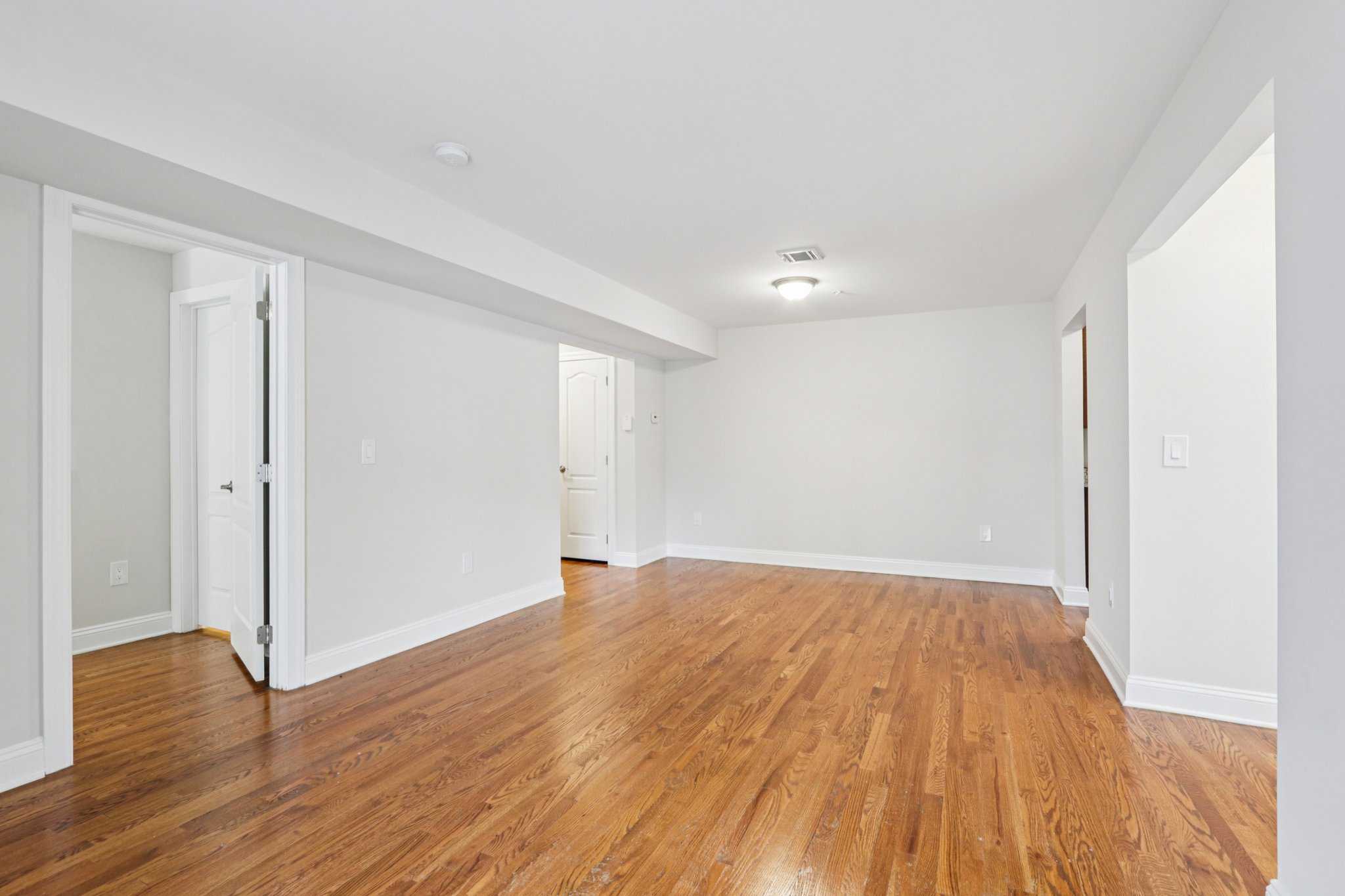 Gallery Photo 32