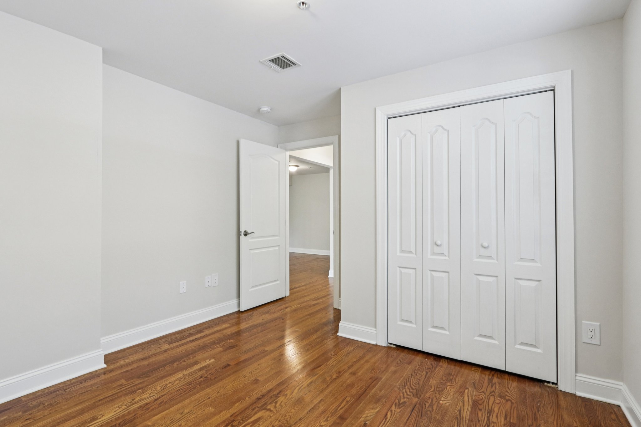 Gallery Photo 44