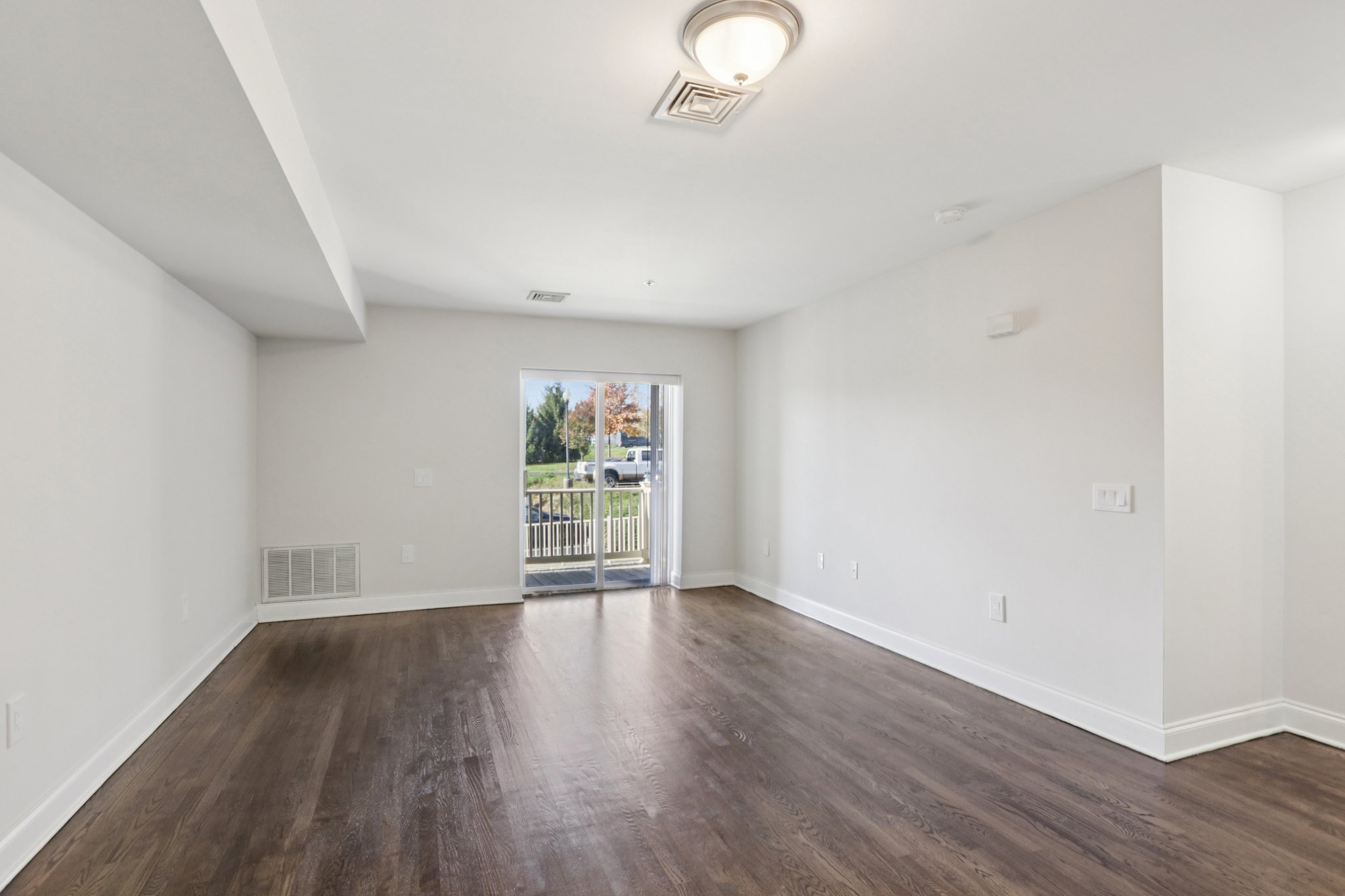 Gallery Photo 61