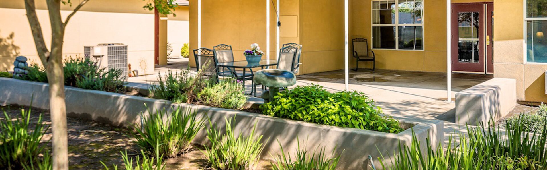 Immaculate landscaping at Pacifica Senior Living Modesto, California, 95355