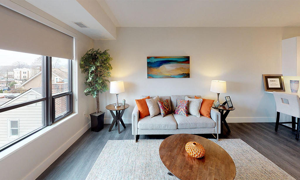 Photos, 3D Tours and Video Grand Street Lofts Apartments