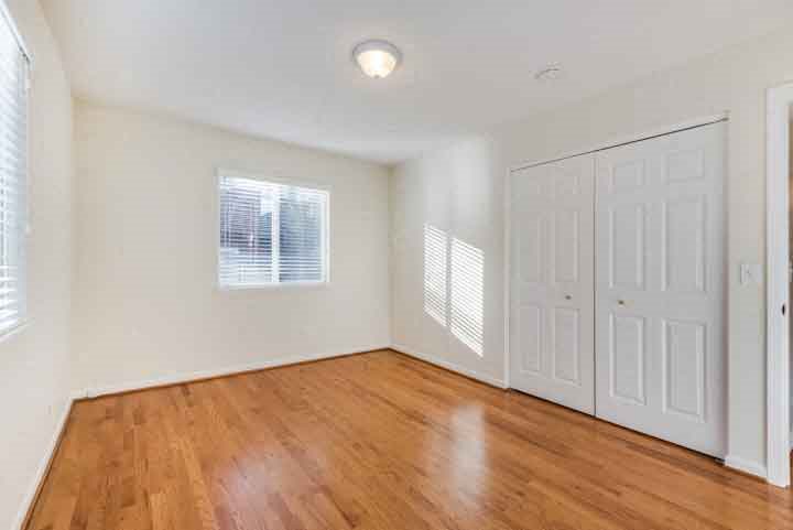 Gallery Photo 10
