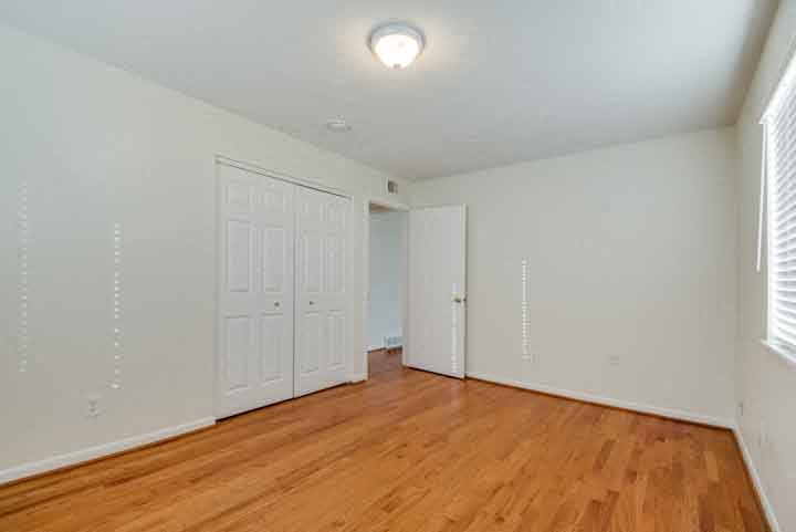 Gallery Photo 12