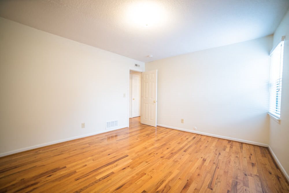 Gallery Photo 8