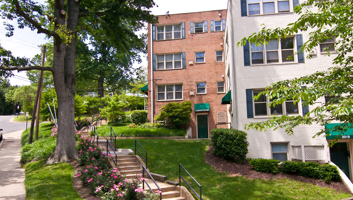 Apartment Rosslyn VA Park